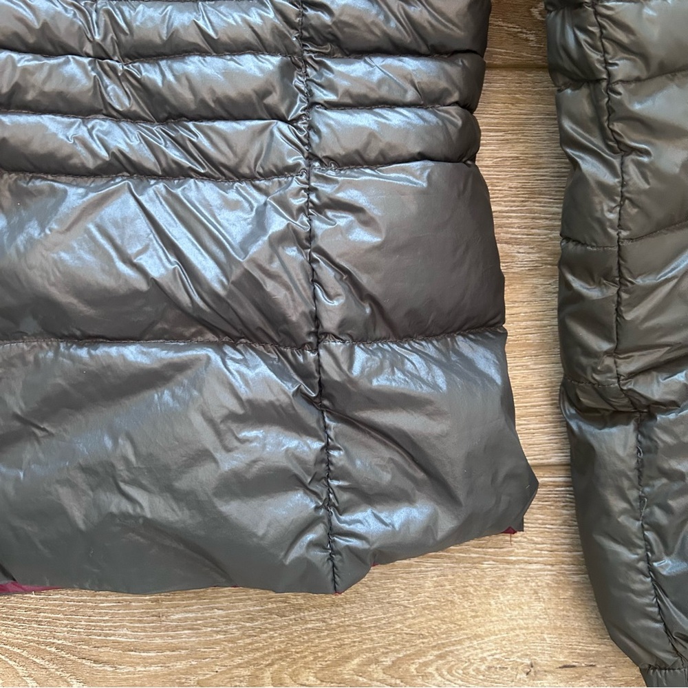 Halifax Traders Down Filled Puffer Coat With Hood… - image 8